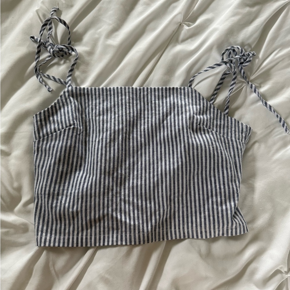Brandy Melville Striped Gray Women's Top